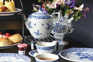 Delftsblauwe high tea cadeau secretaressedag Delftsblauwe high tea cadeau secretaressedag