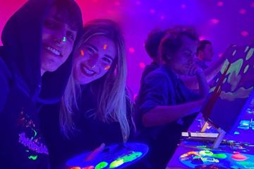 Workshop glow in the dark schilderen cadeau Workshop schilderen cadeau