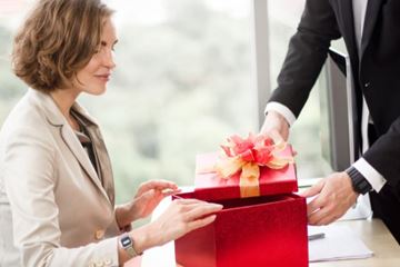 Zakelijk cadeau Zakelijk cadeau collega